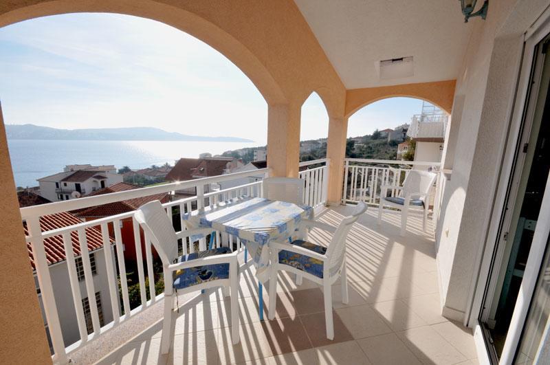 Villa Antonio Trogir Exterior photo